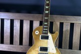 Gibson 2006 Les Paul Classic Honey Burst-8.jpg